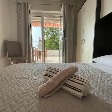 Renata Apartment *